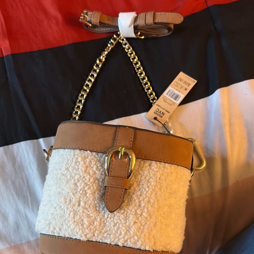Chic Tan and Cream Shoulder Bag
